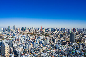 東京　青空と都市風景