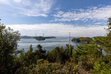 大島館山から見た来島海峡大橋（しまなみ海道）