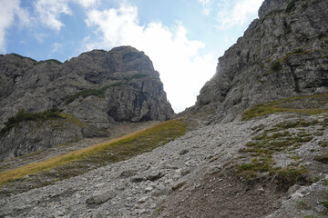 Wanderung auf den Schinder: Durchs Kar