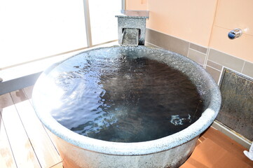 旅館の露天風呂　伊豆