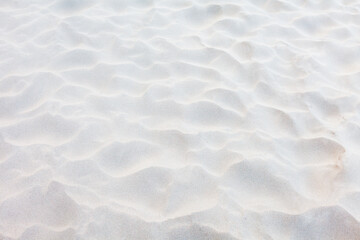 Obraz na płótnie Canvas beautiful natural white sand background