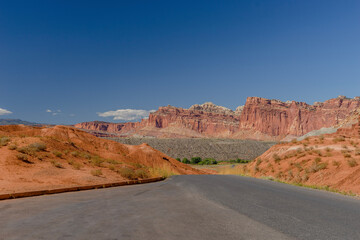 road to the mountains