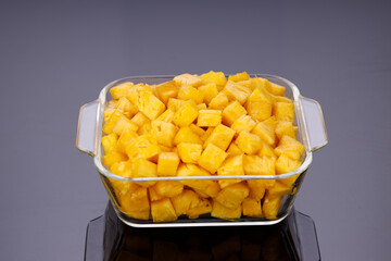 Pineapple cubes