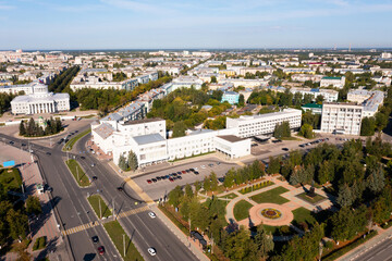 Fototapeta na wymiar Aerial photo of Dzerzhinsk, Russian city in Nizhny Novgorod Oblast with view of Lenin avenue.