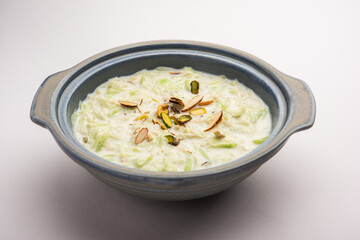 Lauki kheer or bottle gourd porridge or doodhi payasam