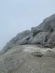 Amas rocheux dans la brume GR20 Corse