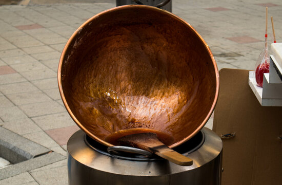 olla de caramelo manzanas