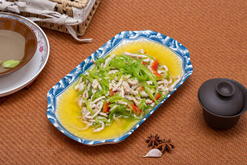 Classic Chinese food, home-cooked vegetables, shredded pork with green pepper