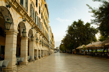 Fototapeta na wymiar Die Liston Platz Promenade Kerkyra Korfu Altstadt-Griechenland