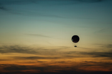 hot air balloon