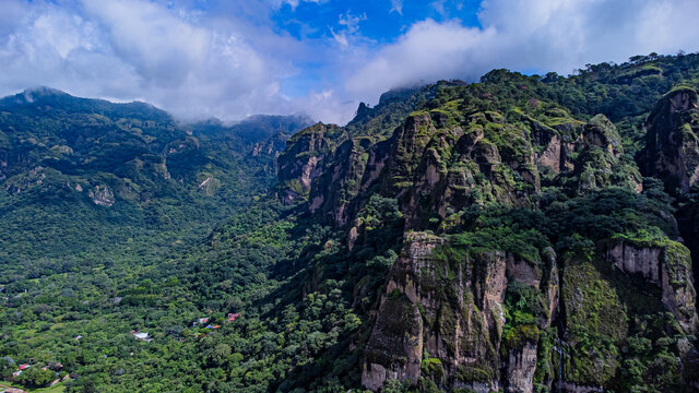 Cerro De Tepoztlan