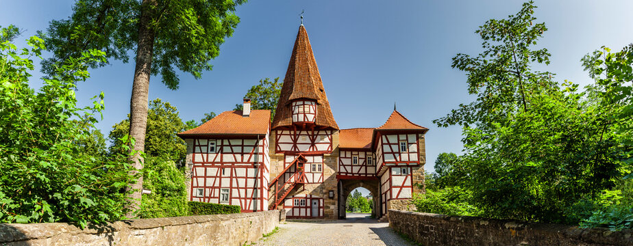 R&ouml;delseer Tor in Iphofen in Franken, Deutschland