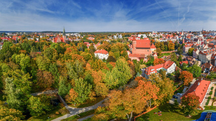 Olsztyn-miasto na Warmii w północno-wschodniej Polsce	 - obrazy, fototapety, plakaty