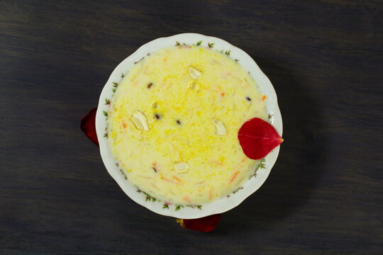 indian gujarati traditional festival sweet food sevaiya kheer 