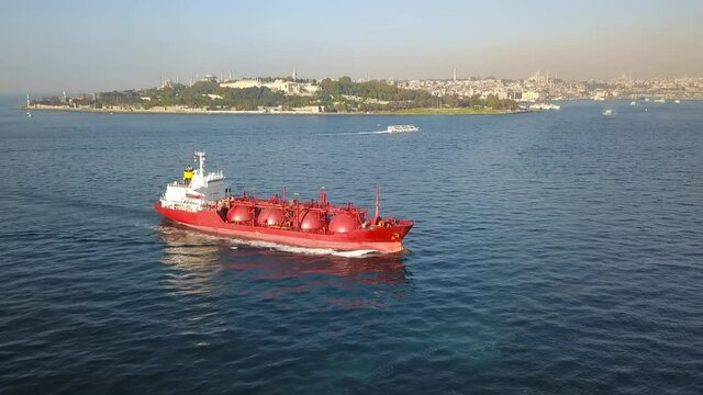 LPG carrier ship transporting Liquefied Petroleum Gas in bulk. Istanbul Peninsula, Sarayburnu Offshore. Bosporus just 700m across at its narrowest point, includes 12 sharp corners a source of accident