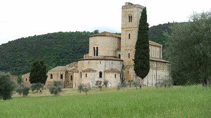 L'Abbazia di Sant'Antimo a Castelnuovo dell'Abate in provincia di Siena, Toscana, Italia.