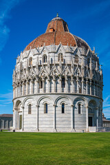 Baptistery in Piazza dei Miracoli, Pisa