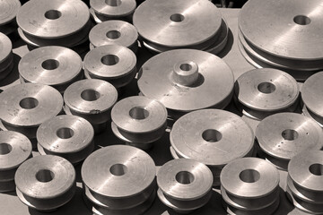 Silver belt pulley tool