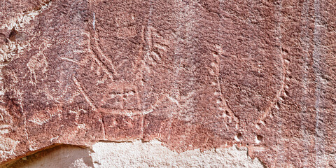 Petroglyphs Capitol Reef 04