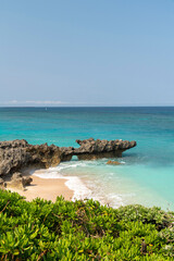 与論島の宇勝海岸（ウァーチ）メーラビビーチ