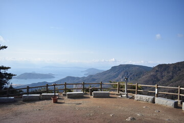 三笠山山頂付近