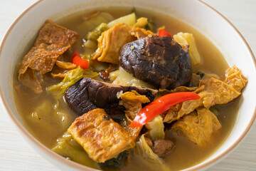 boiled pickled cabbage and bitter gourd soup
