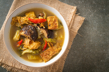boiled pickled cabbage and bitter gourd soup