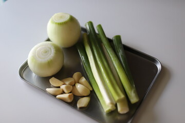 fresh garlic green onion shallot