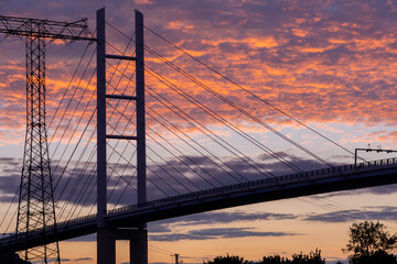 Stralsund most - Rügenbrücke, Niemcy 2021
Zachód słońca i widok na stare miasto