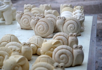Matera, sculture in pietra calcarenitica