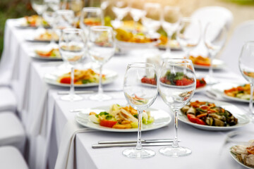 Empty glass before the start of the banquet.