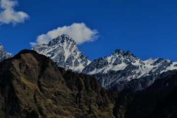 Fototapeta na wymiar Himalayan Mountains India 