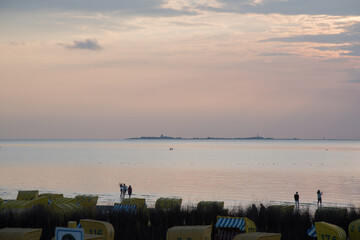 Sonnenuntergang im Wattenmeer