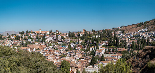 Fototapeta na wymiar Panoramic view of the Albaicin quarter in Granada, Spain