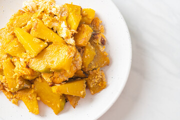 Stir Fried Pumpkin with Egg
