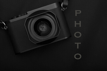 appareil photo de couleur noir sur fond noir 