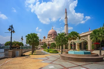 Fotobehang Putra mosque, Kuala Lumpur, Malaysia © Philip