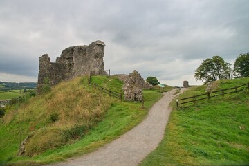 Fototapeta na wymiar Kendal Castle medival historical ruin in Cumbria, England