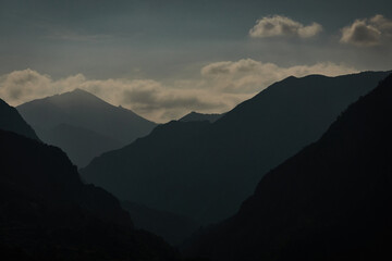 Obraz premium Beyu Pen path in the Ponga Natural Park in Asturias. Spain