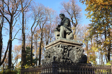 Fototapeta na wymiar Monument to the famous Russian fabulist Ivan Krylov in the Summer Garden in Saint-Petersburg, Russia.