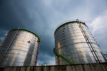 Chemical industry tank storage farm insulation the tank.