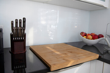 kitchen board apples