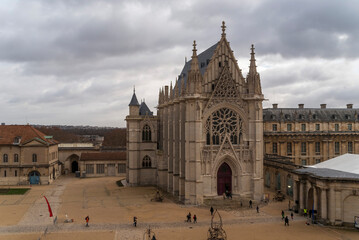 Fototapeta na wymiar saint cathedral in France