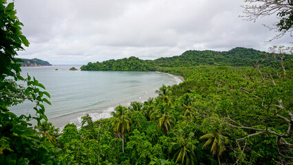 Fototapeta na wymiar Paradise wild beach in Costa Rica 