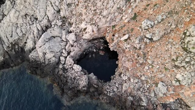 Costa norte de Menorca en drone