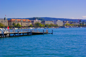 Fototapeta na wymiar beautiful view of zurich city, switzerland