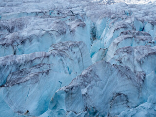 photos of mountains, sea ice, glaciers and oceans from the Canadian arctic