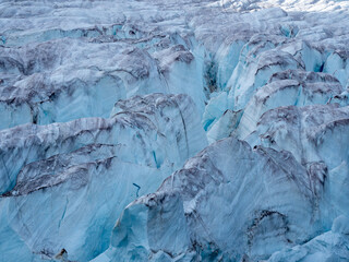 photos of mountains, sea ice, glaciers and oceans from the Canadian arctic