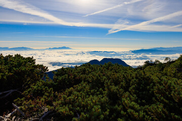 燕岳山頂からの景色