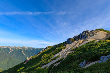Fototapeta premium 燕岳山頂付近からの景色